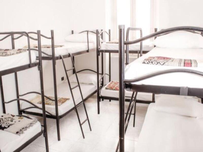 Melting Pot Rome Hostel Buitenkant foto