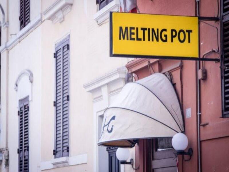 Melting Pot Rome Hostel Buitenkant foto