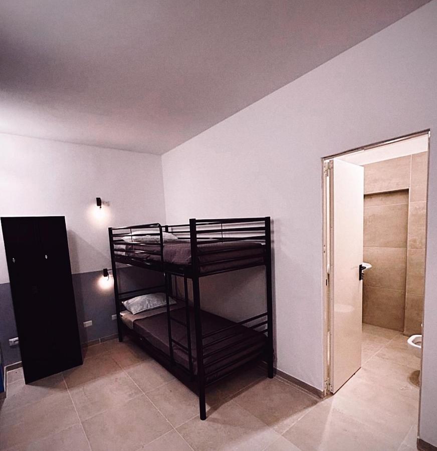 Melting Pot Rome Hostel Buitenkant foto