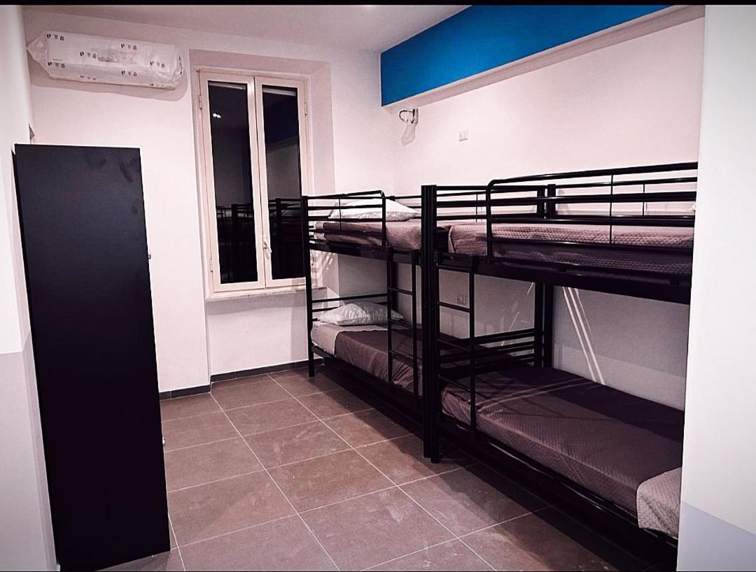 Melting Pot Rome Hostel Buitenkant foto
